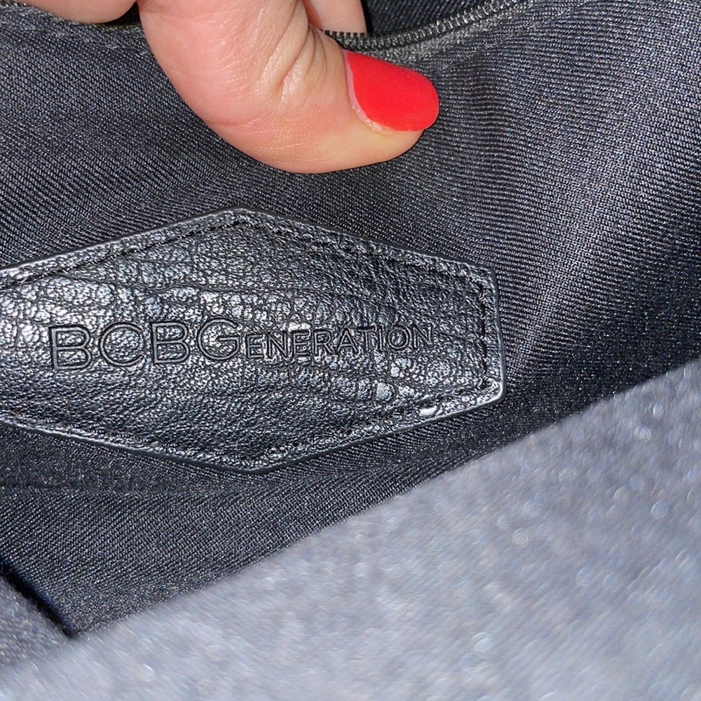BCBG Crossbody Shoulder Bag - Picture 10 of 12